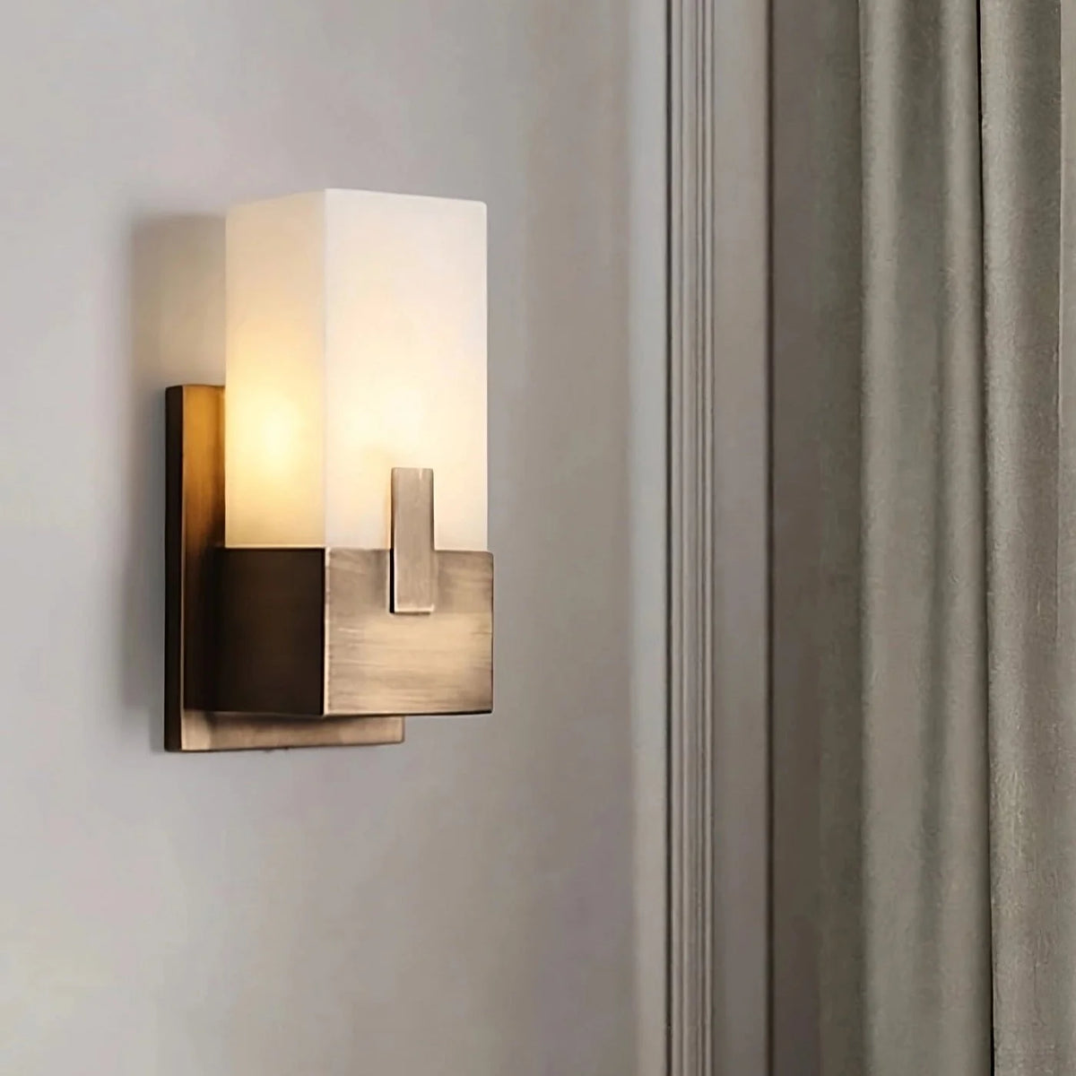 Altara marble wall sconce full view Main image