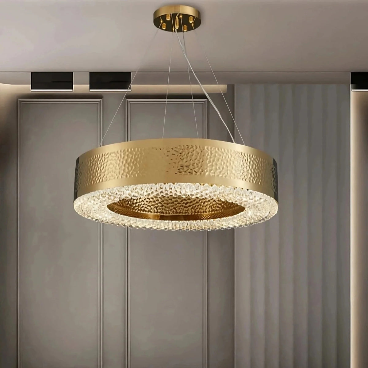 buyGiovanni Modern Chandelier - Morsale Main image